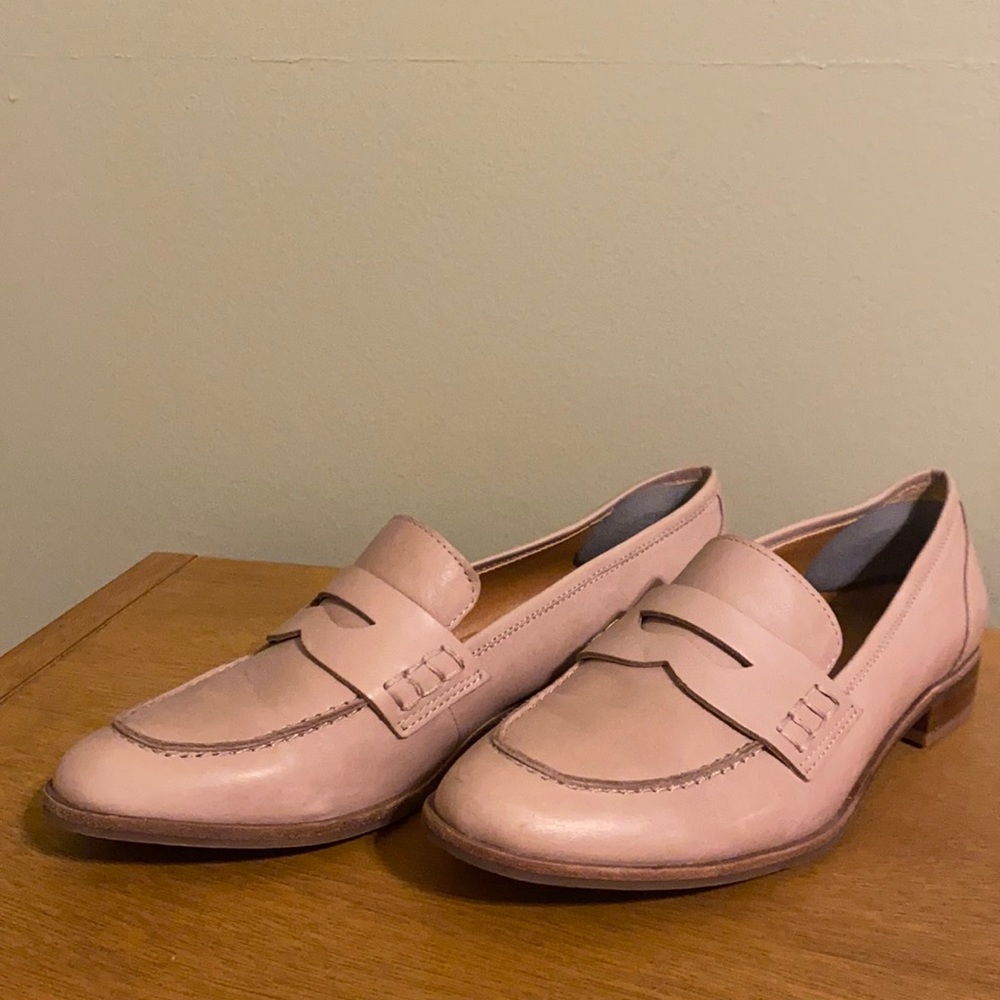 Franco Sarto loafers taupe size 5